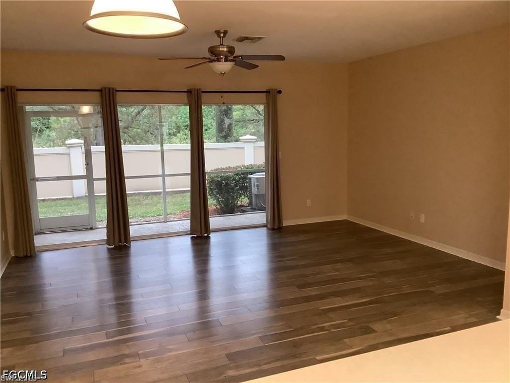 8649 Athena Ct - Photo 5 of 21