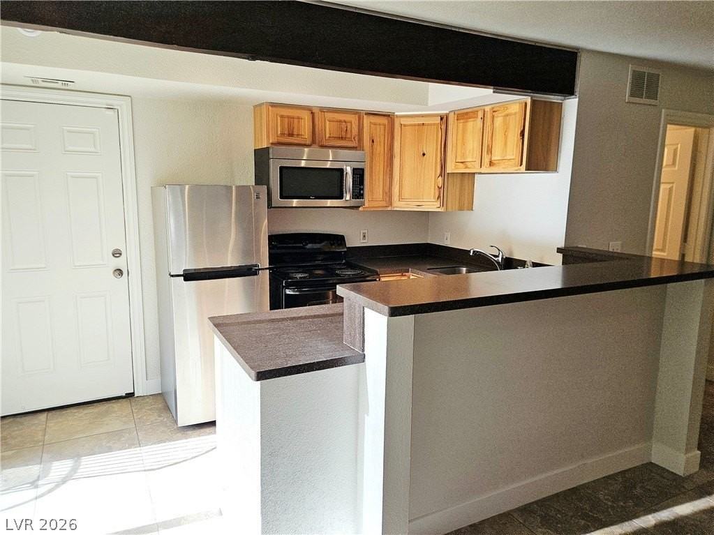 311 Brookside Ln #B - Photo 5 of 18