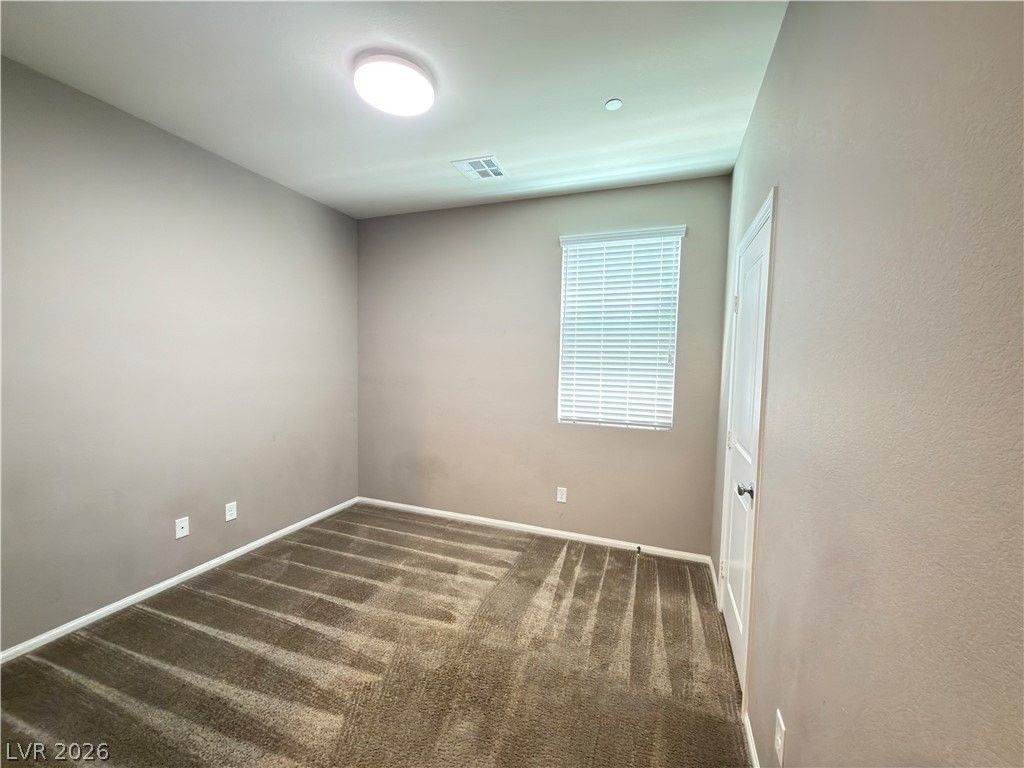 2963 Capobella Ave - Photo 5 of 38