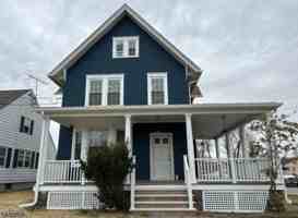 featured image of 21 Bartholdi Ave