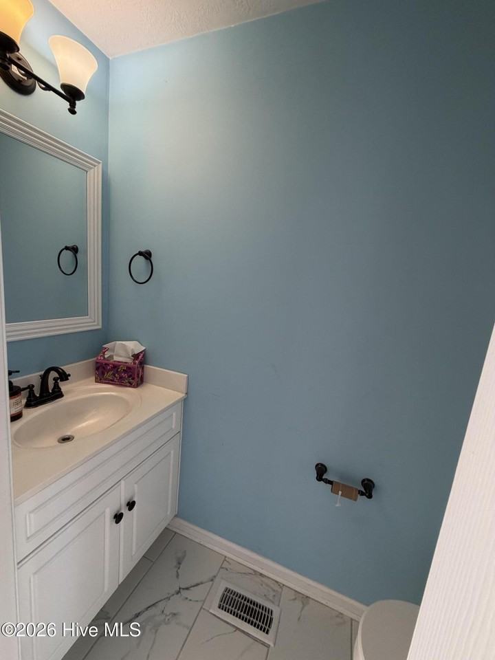 516 Granite Pt - Photo 6 of 15