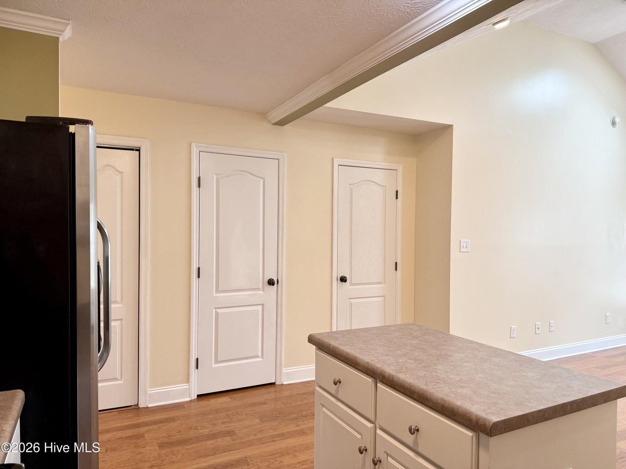 843 Bryan Cir - Photo 6 of 18