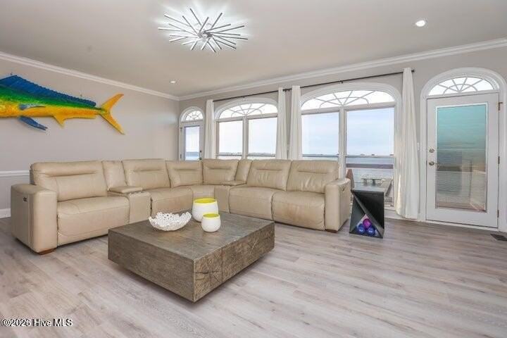 128 Gemstone Dr - Photo 4 of 35