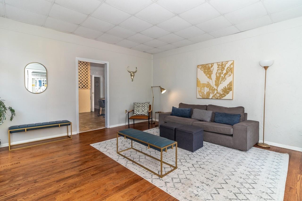 1510 Stovall St - Photo 3 of 14