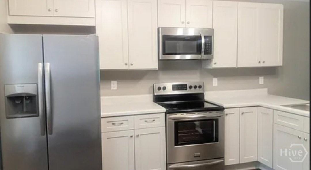 184 Strickland Ave - Photo 2 of 8