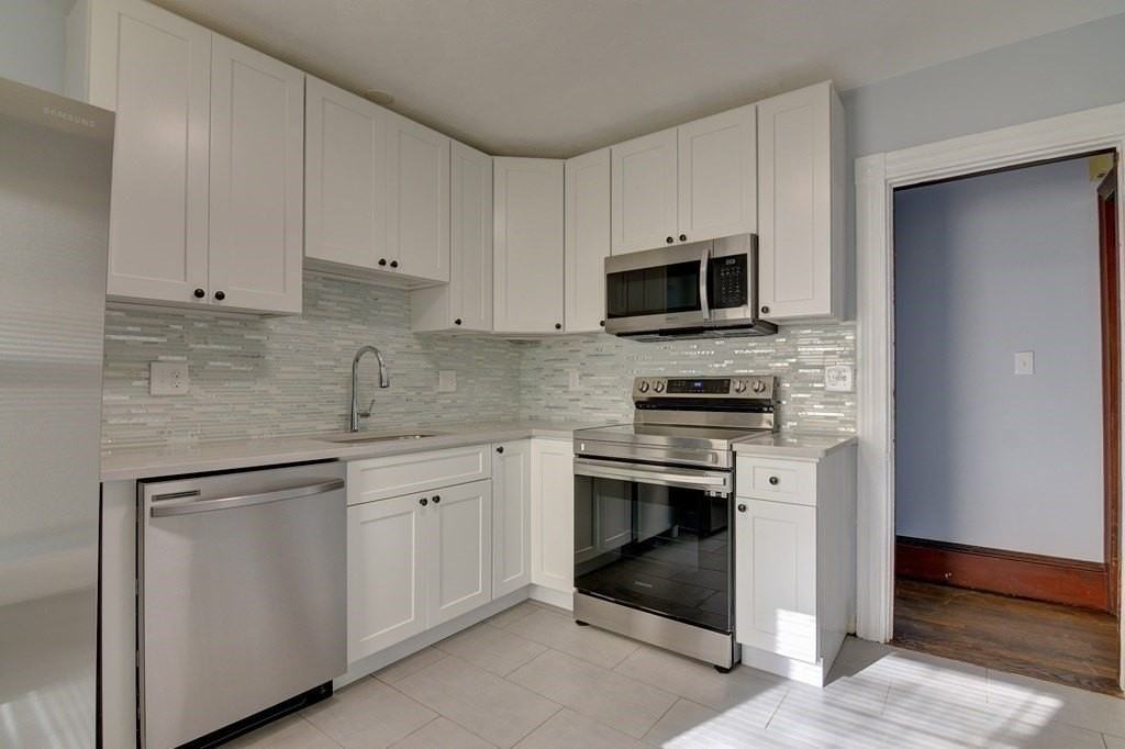192 Davis St #2 - Photo 2 of 19
