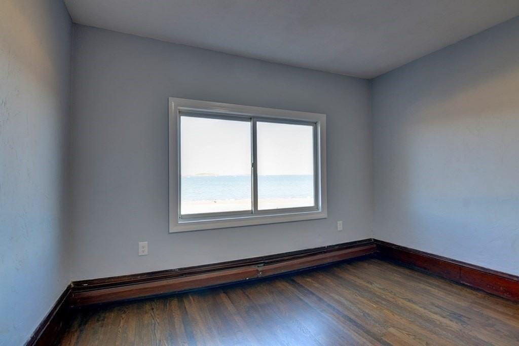192 Davis St #2 - Photo 5 of 19
