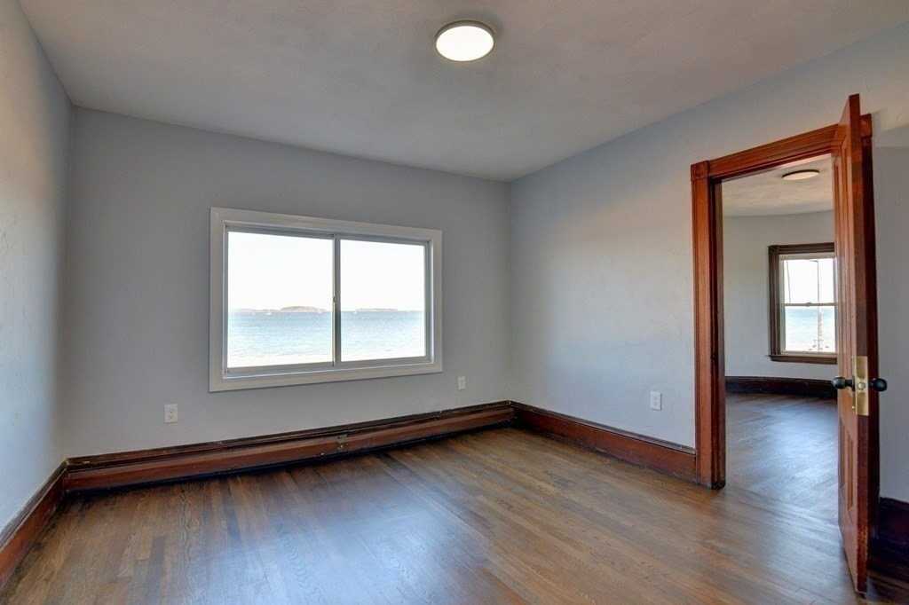 192 Davis St #2 - Photo 6 of 19