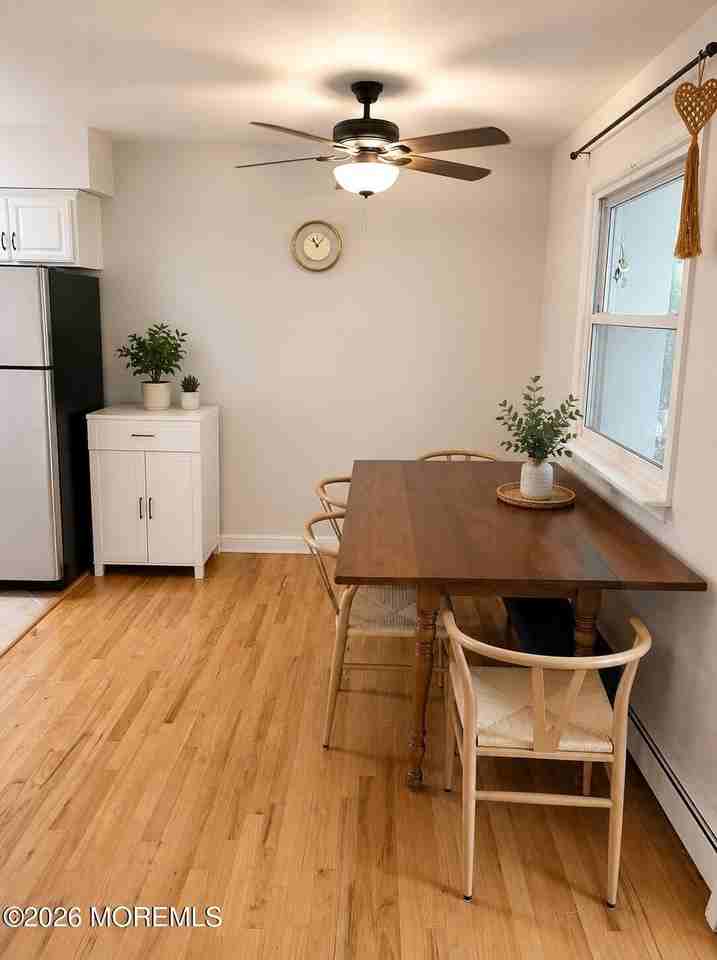735 Greens Ave #4B - Photo 4 of 11