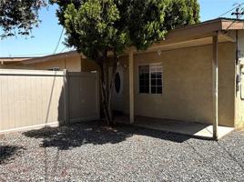 featured image of 8876 Cypress Ave #3