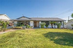 featured image of 1032 E Buckboard Ave