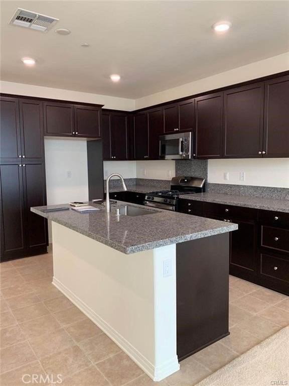 6065 Sendero Ave - Photo 2 of 7