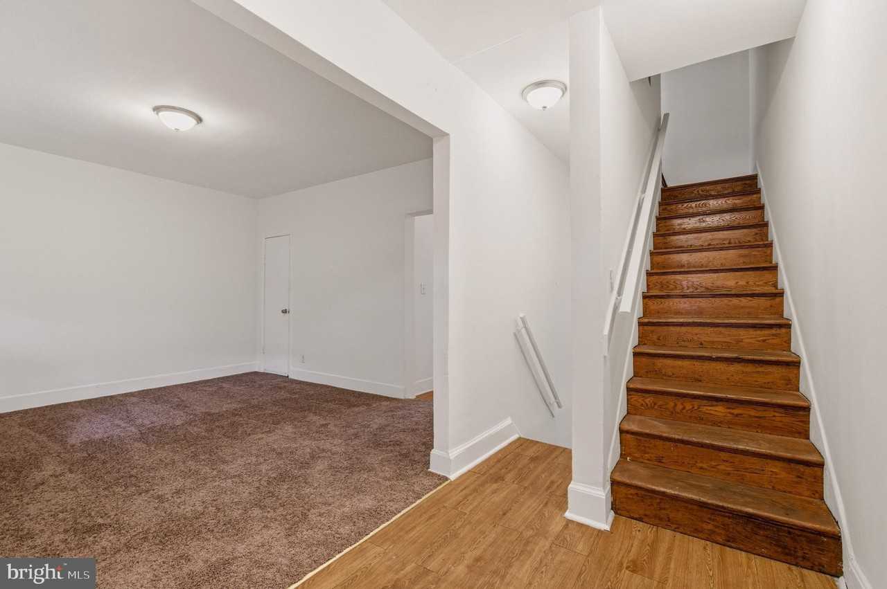 1616 Marion Barry Ave Se - Photo 7 of 25