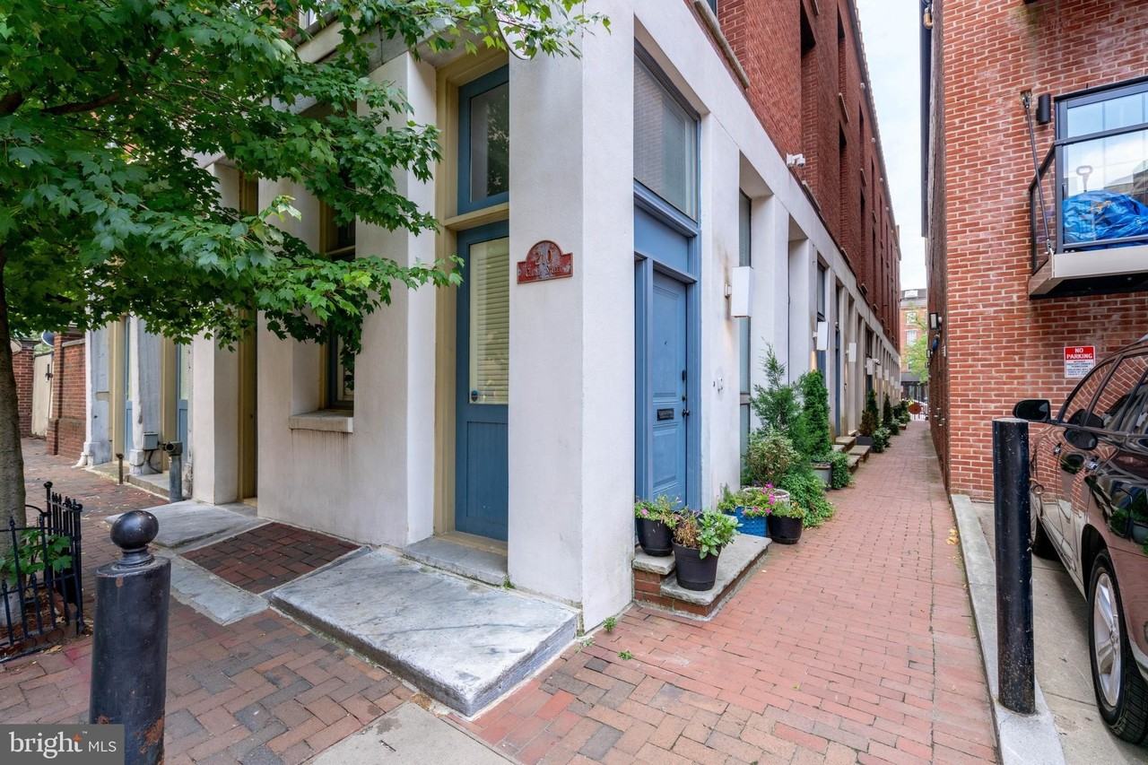 210 Church St #1D - Photo 2 of 43