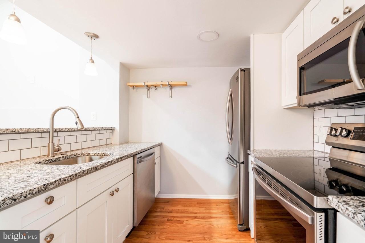 210 Church St #1D - Photo 7 of 43