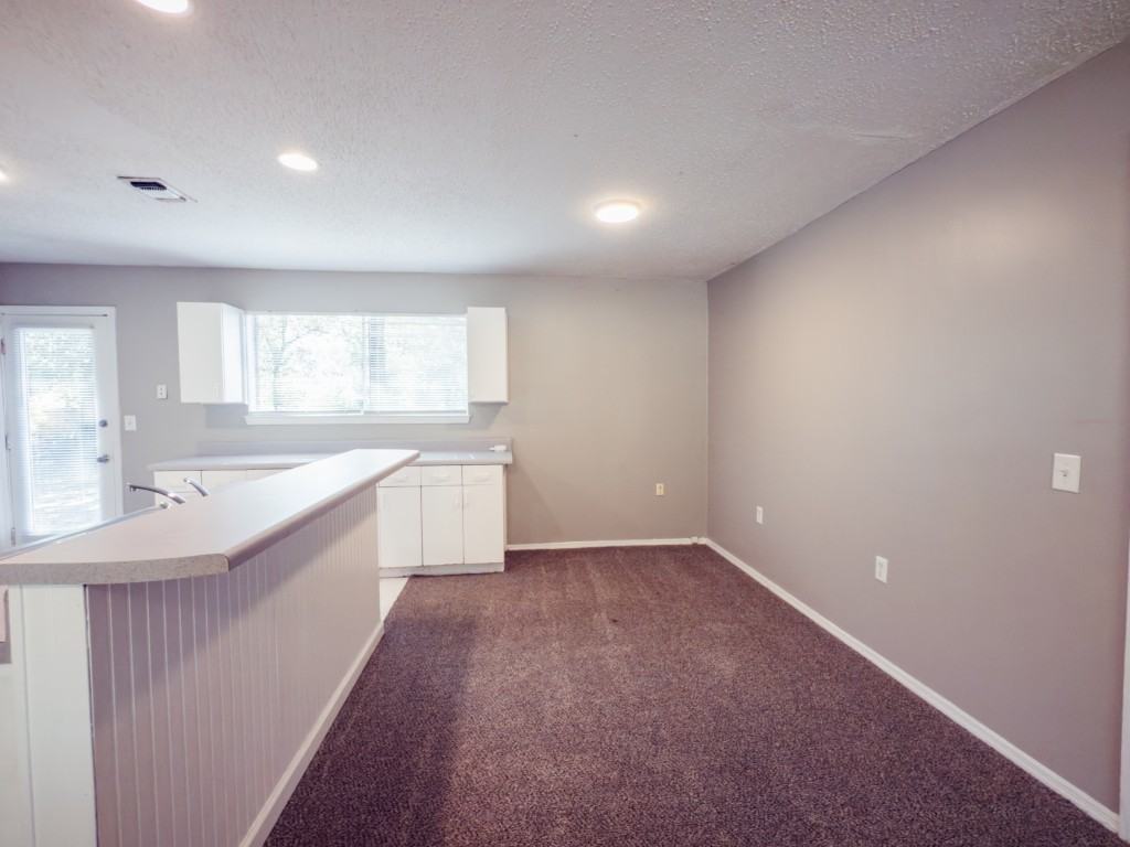 201 Amellia Pl #117 - Photo 6 of 18