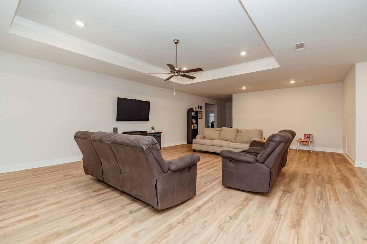732 Quintana St #1 - Photo 4 of 27