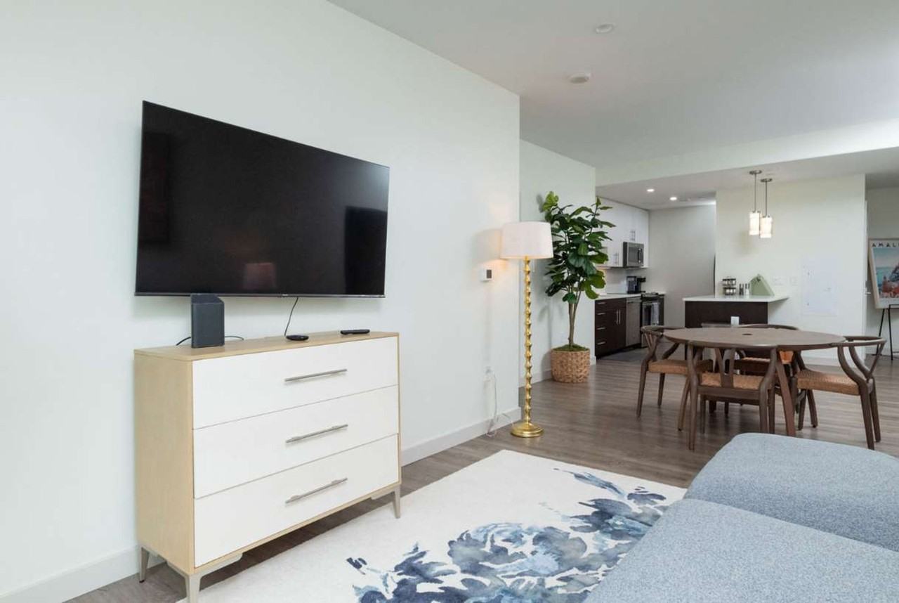 1363B Boylston St #1533538P - Photo 2 of 37