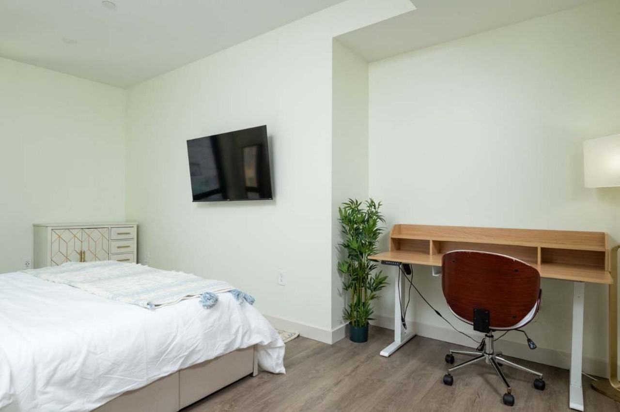 1363B Boylston St #1533538P - Photo 5 of 37