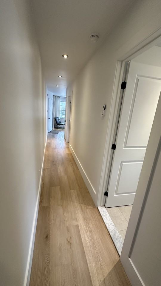 5261 Boulevard Rosemont #2 - Photo 3 of 8