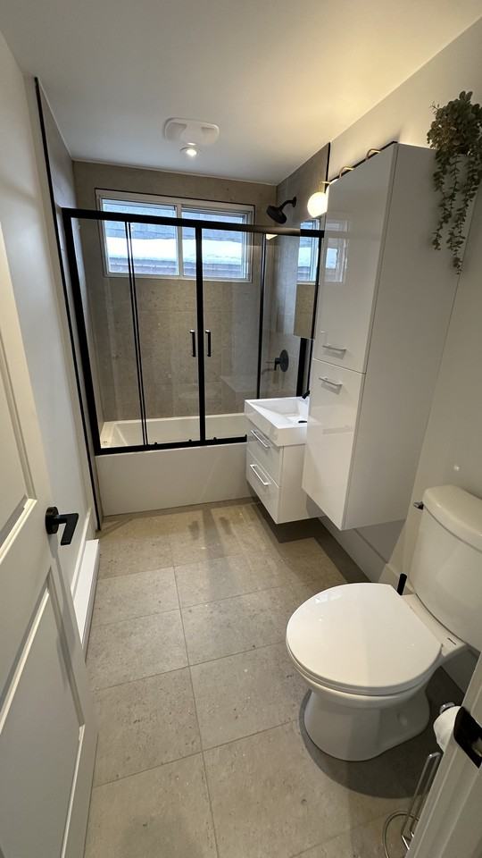 5261 Boulevard Rosemont #2 - Photo 4 of 8