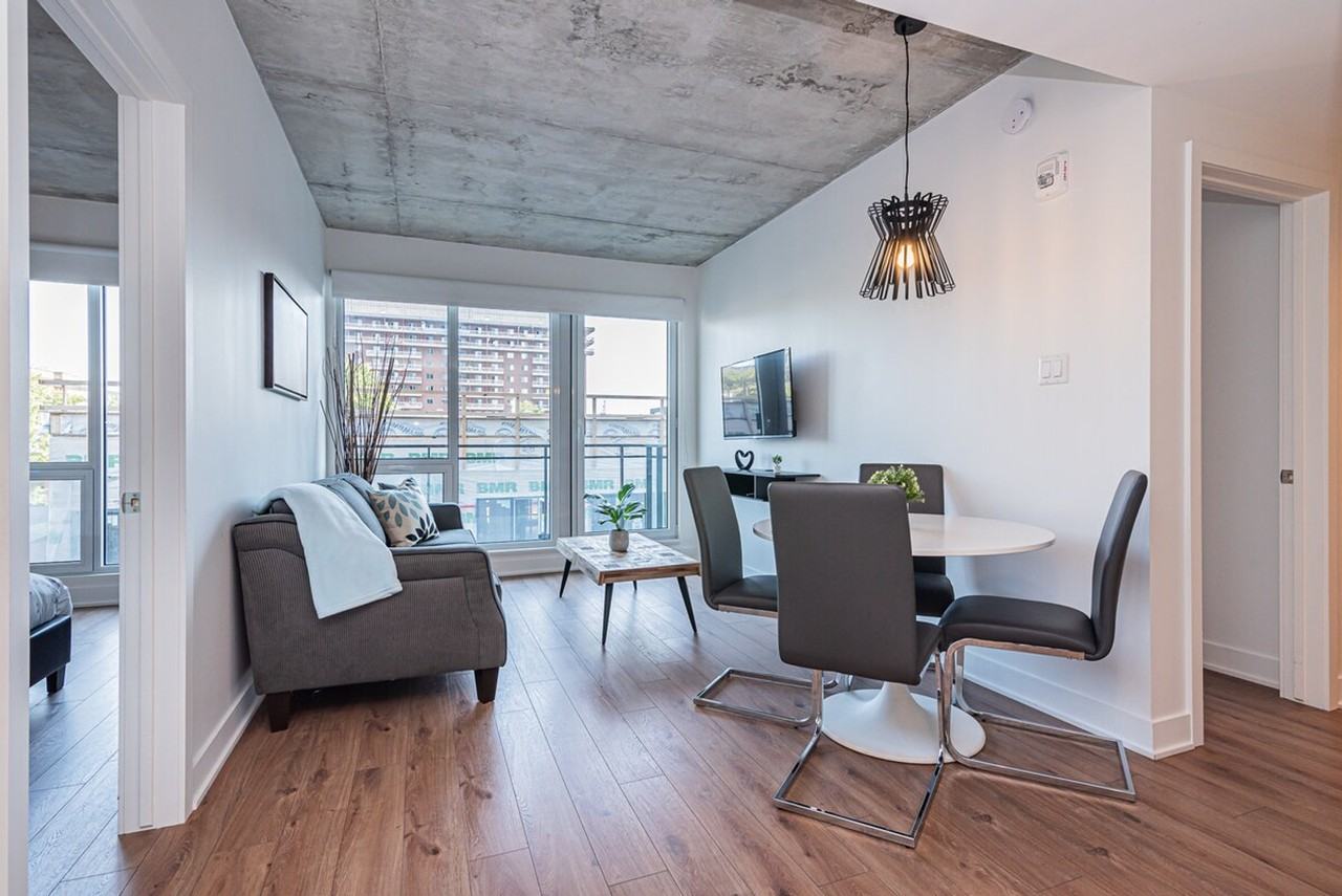 1635 Rue Saint-Hubert #1261782P - Photo 4 of 32