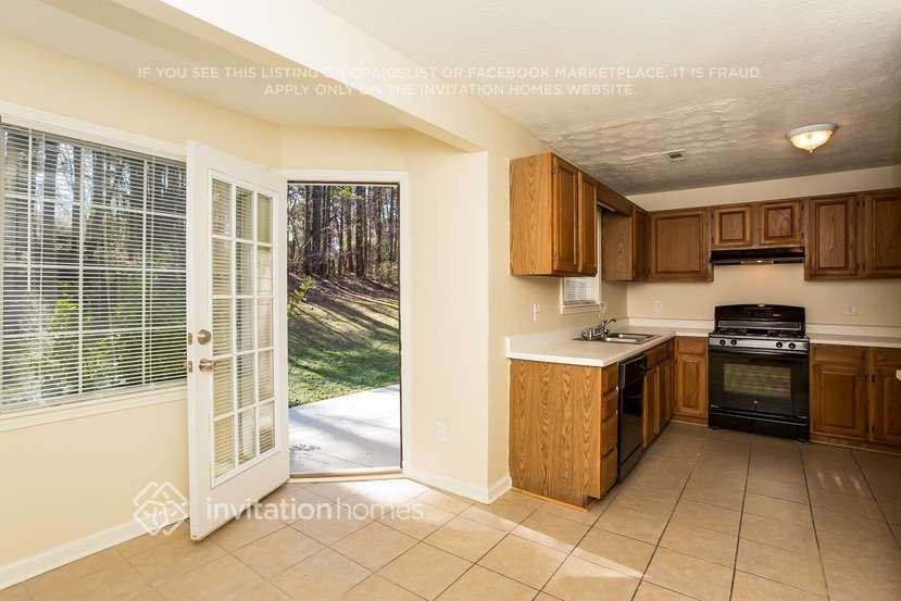 845 Rambling Rose Ct Nw - Photo 6 of 20
