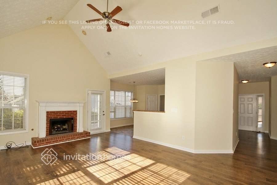3170 Goldmist Dr - Photo 3 of 14