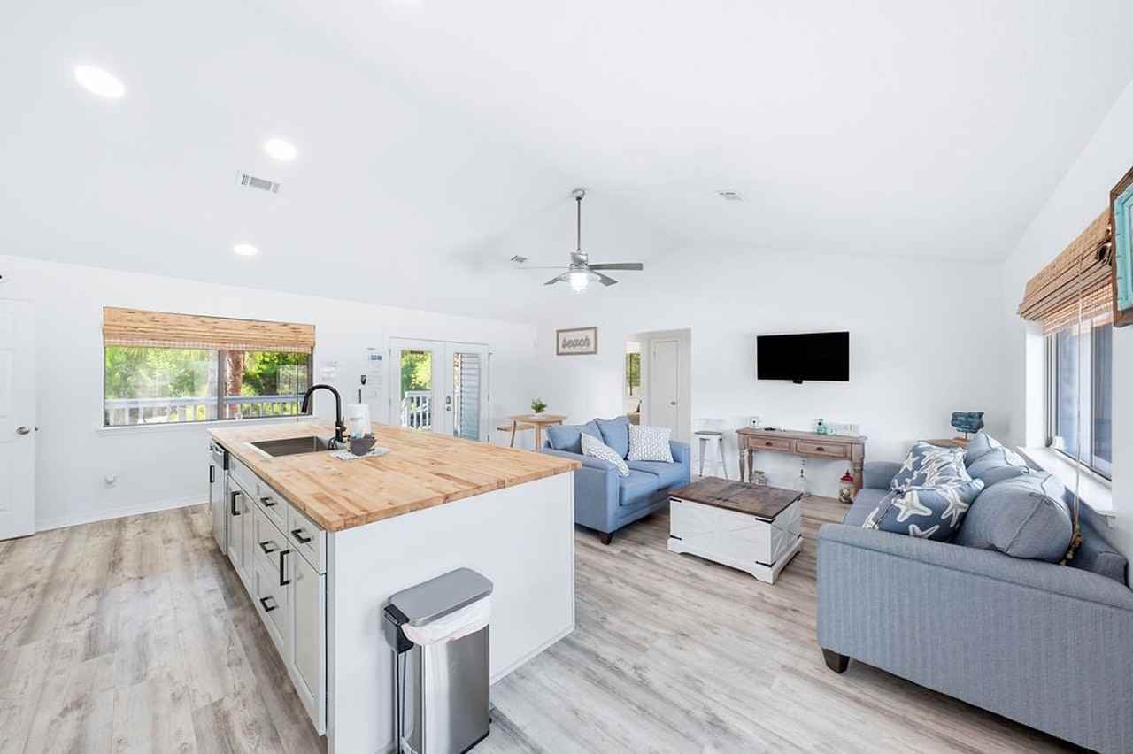 220 Sundial St #1447107P - Photo 2 of 50