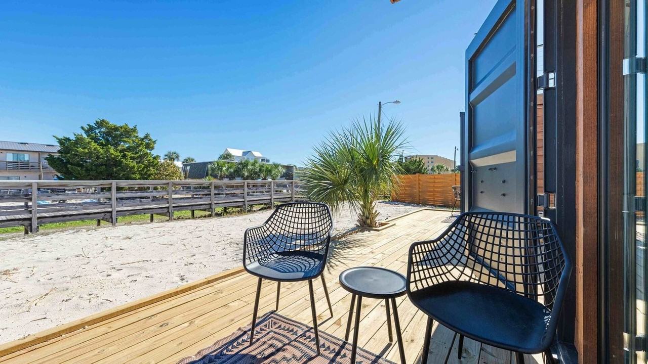 316 Bream Avenue - Photo 5 of 38