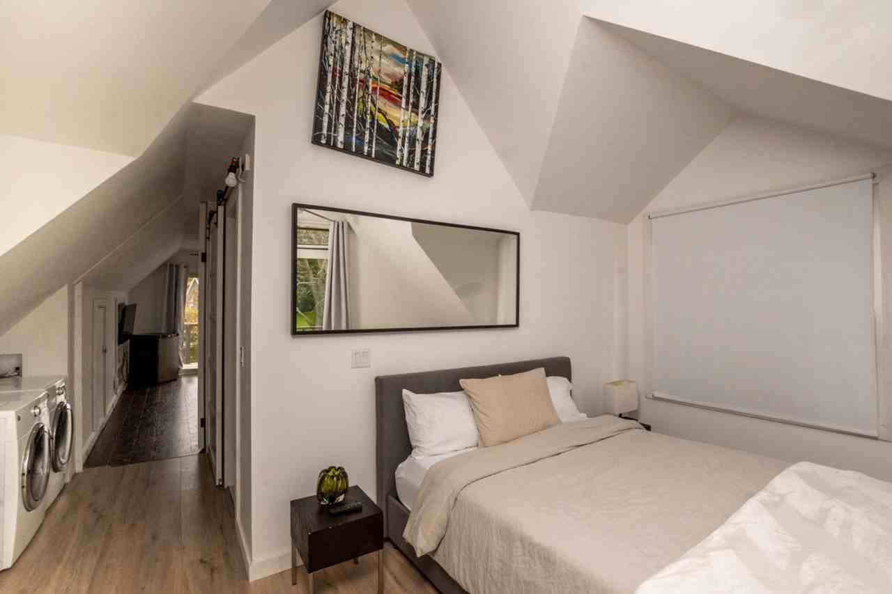 6 Albert St #1513078P - Photo 7 of 50