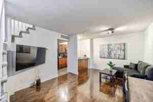 featured image of 199 Western Battery Rd