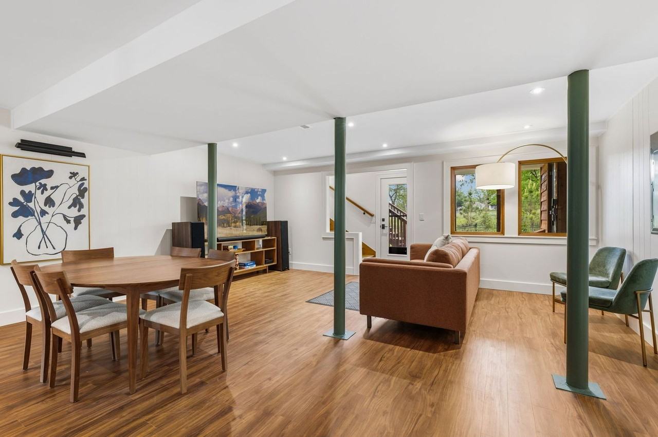800 Nw D St #1522221P - Photo 3 of 43