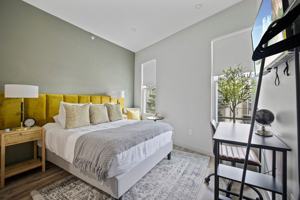 featured image of 89 Cottage St