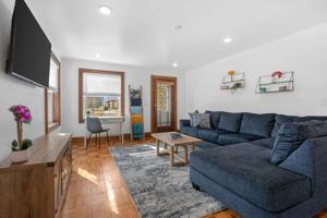 featured image of 100 Turner Ave