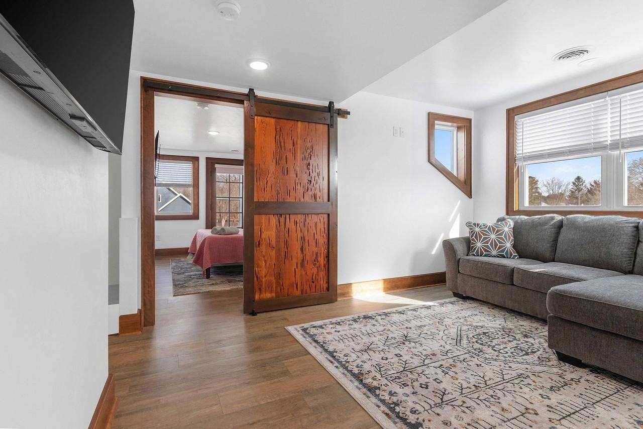 100 Turner Ave #1531280P - Photo 3 of 50