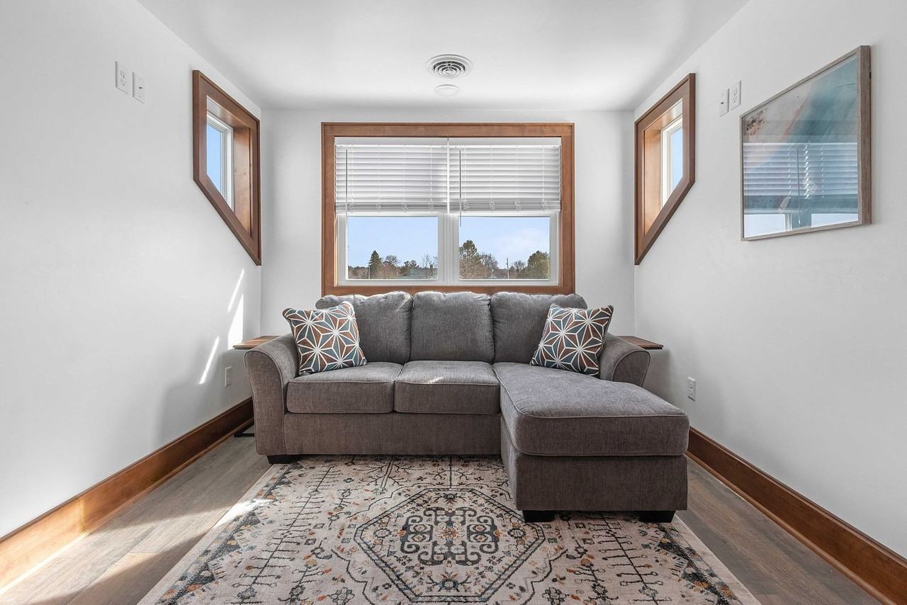 100 Turner Ave #1531280P - Photo 4 of 50