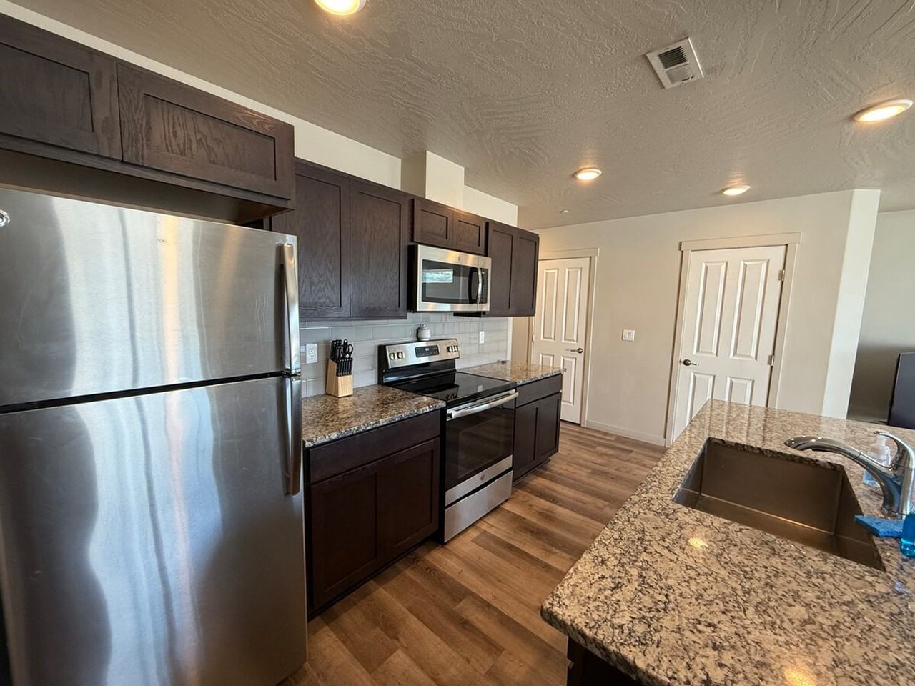 20 N Jefferson St #1505662P - Photo 7 of 41