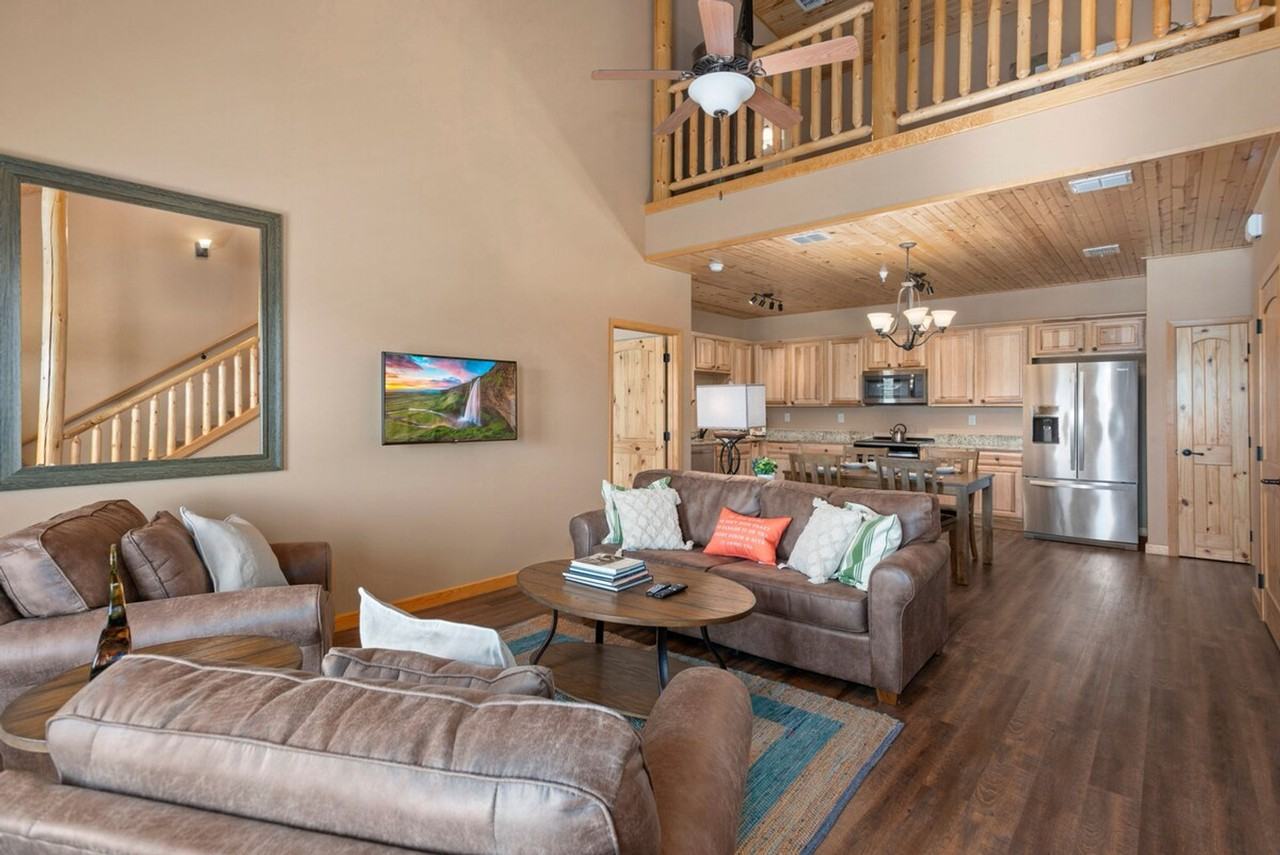 1554 Gruene Rd #1385477P - Photo 5 of 38