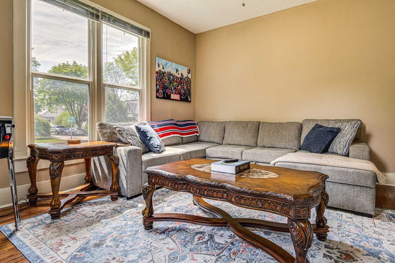 1448 Maple Ave #1537771P - Photo 3 of 16