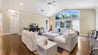445 Palm River Blvd - Photo 1 of 1