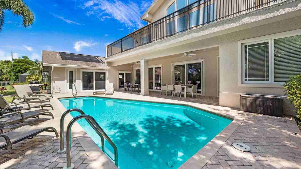 445 Palm River Blvd #1534811P - Photo 4 of 39