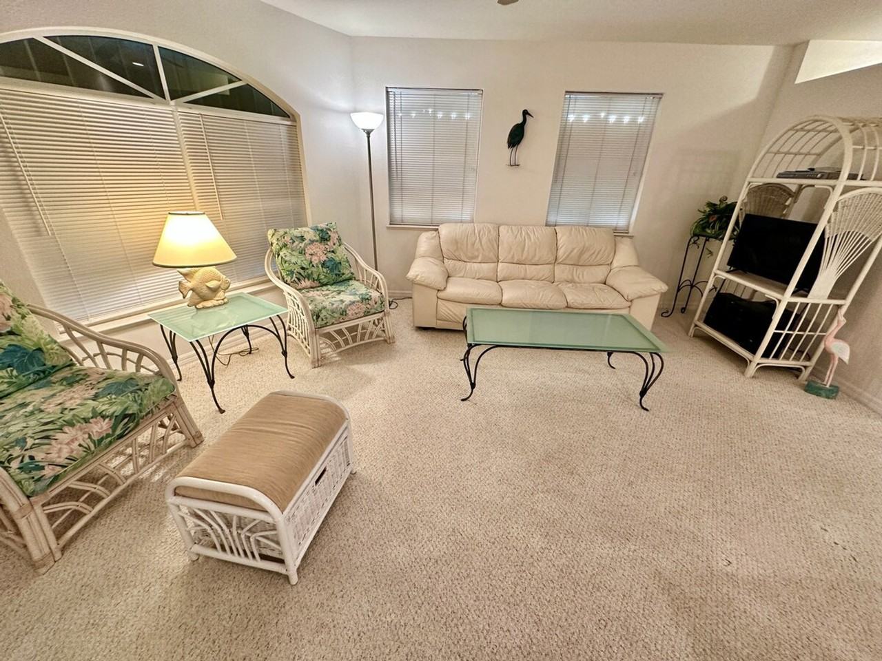 432 Nettles Blvd #1537485P - Photo 2 of 25