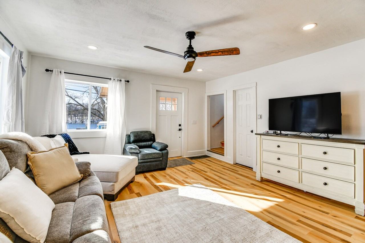 50 State St #1300096P - Photo 4 of 24