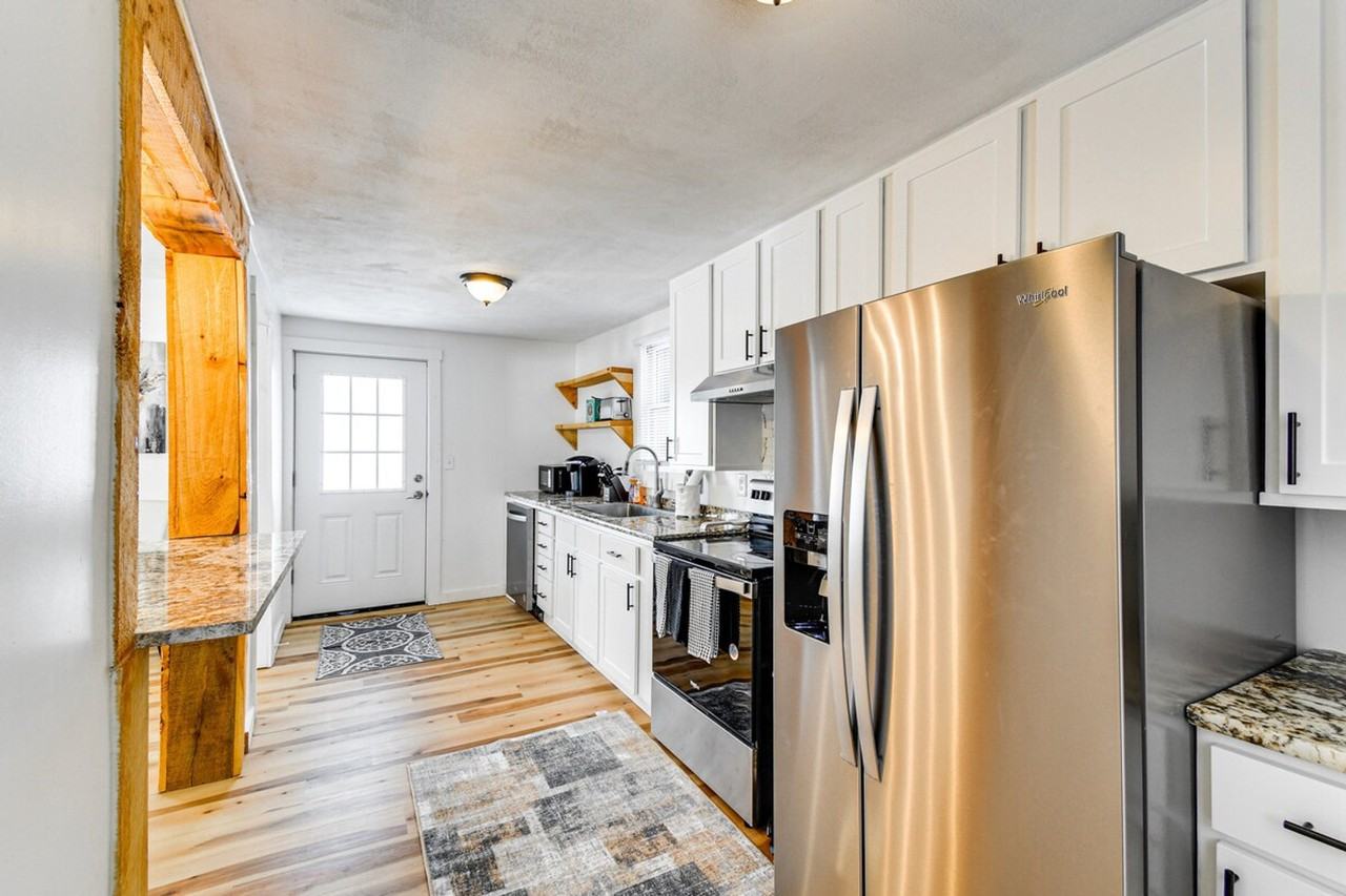 50 State St #1300096P - Photo 7 of 24