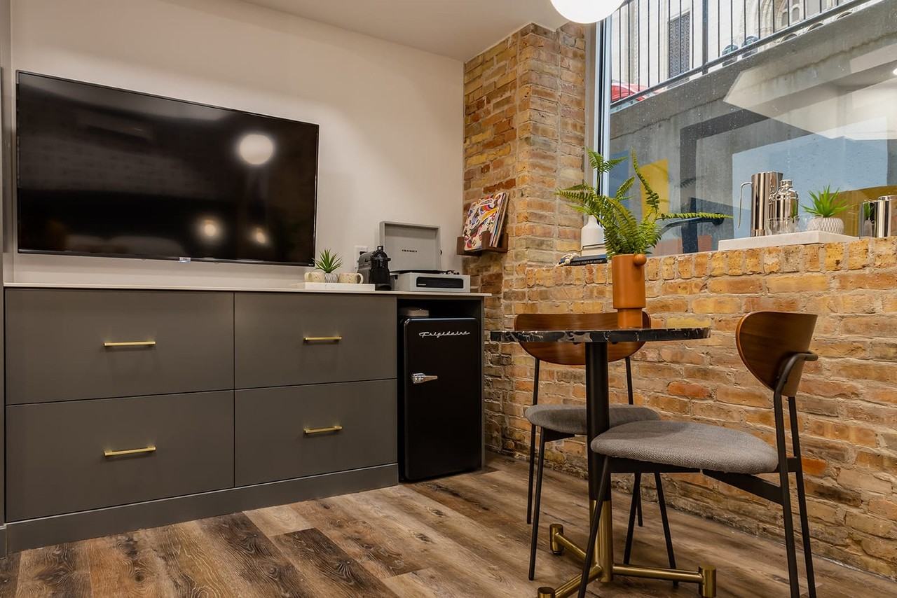 65 Monroe Center St Nw #1539826P - Photo 3 of 12