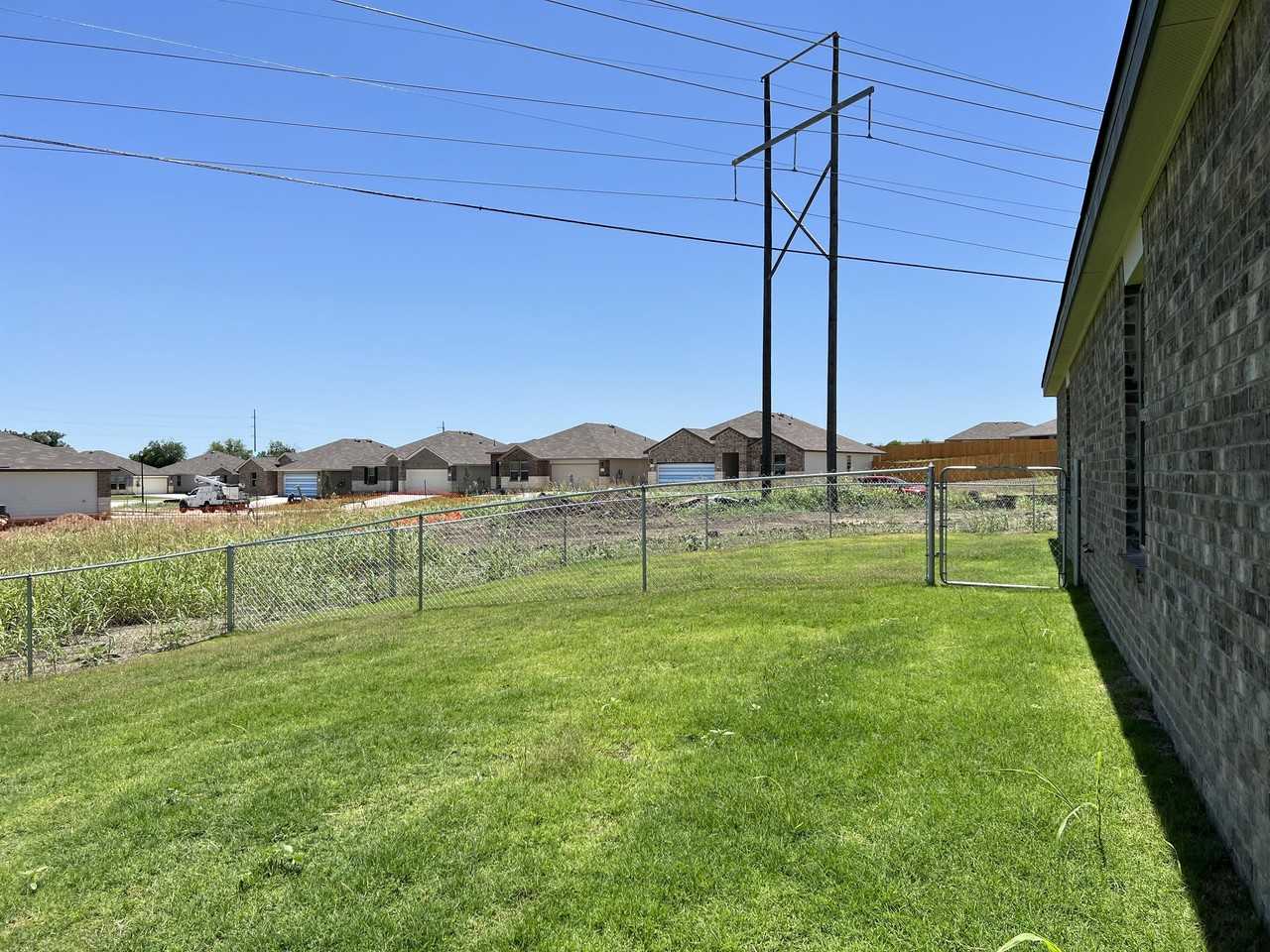 2420 Alterman Dr #A - Photo 4 of 15