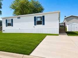 featured image of 2361 Oakgrove Dr #52