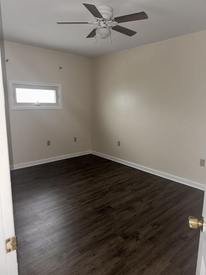 910 Florida Ave #1 - Photo 5 of 7