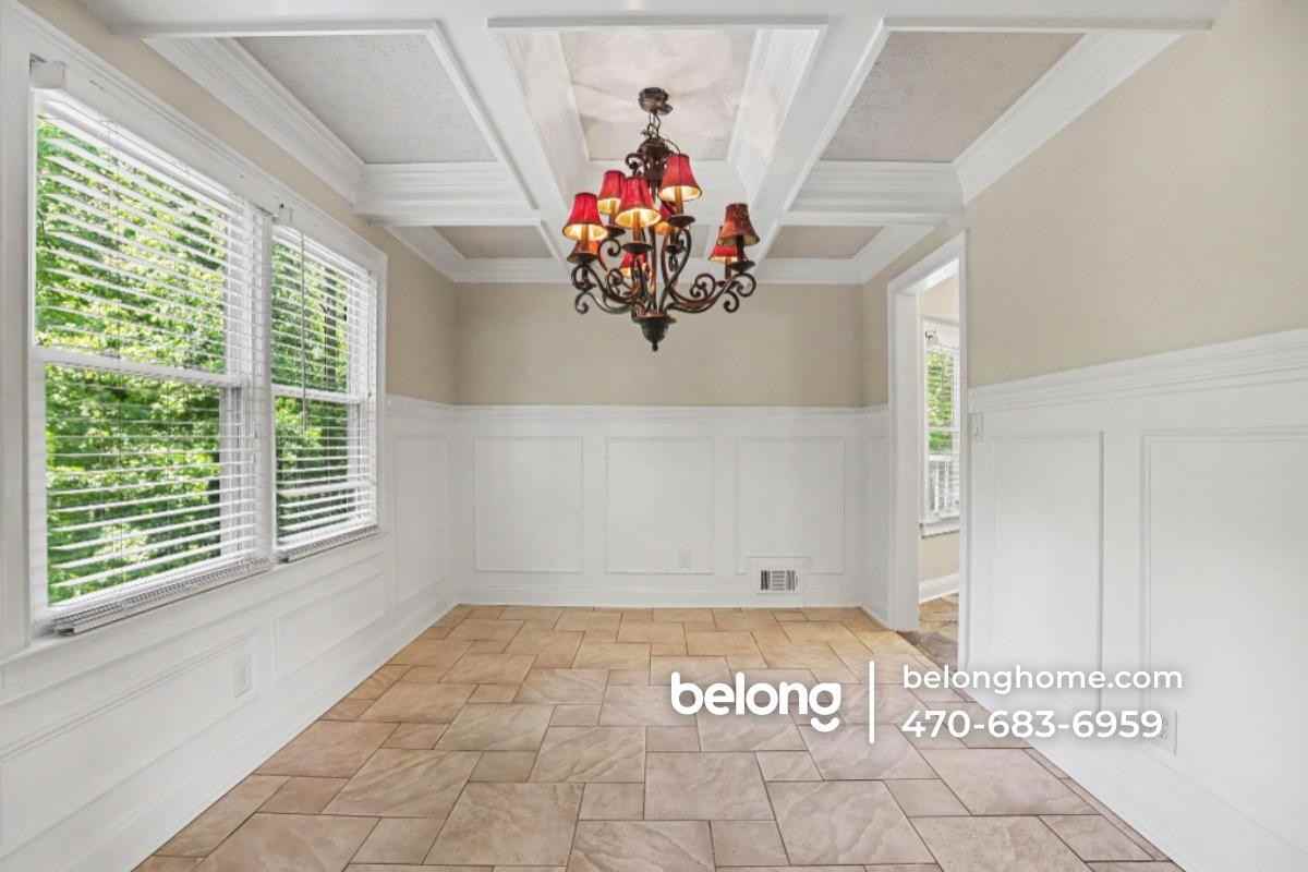 609 Hickory Rd - Photo 4 of 21
